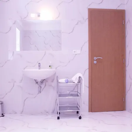 Cerny Kocour Apart Hotel Sarovy Zewnętrze zdjęcie