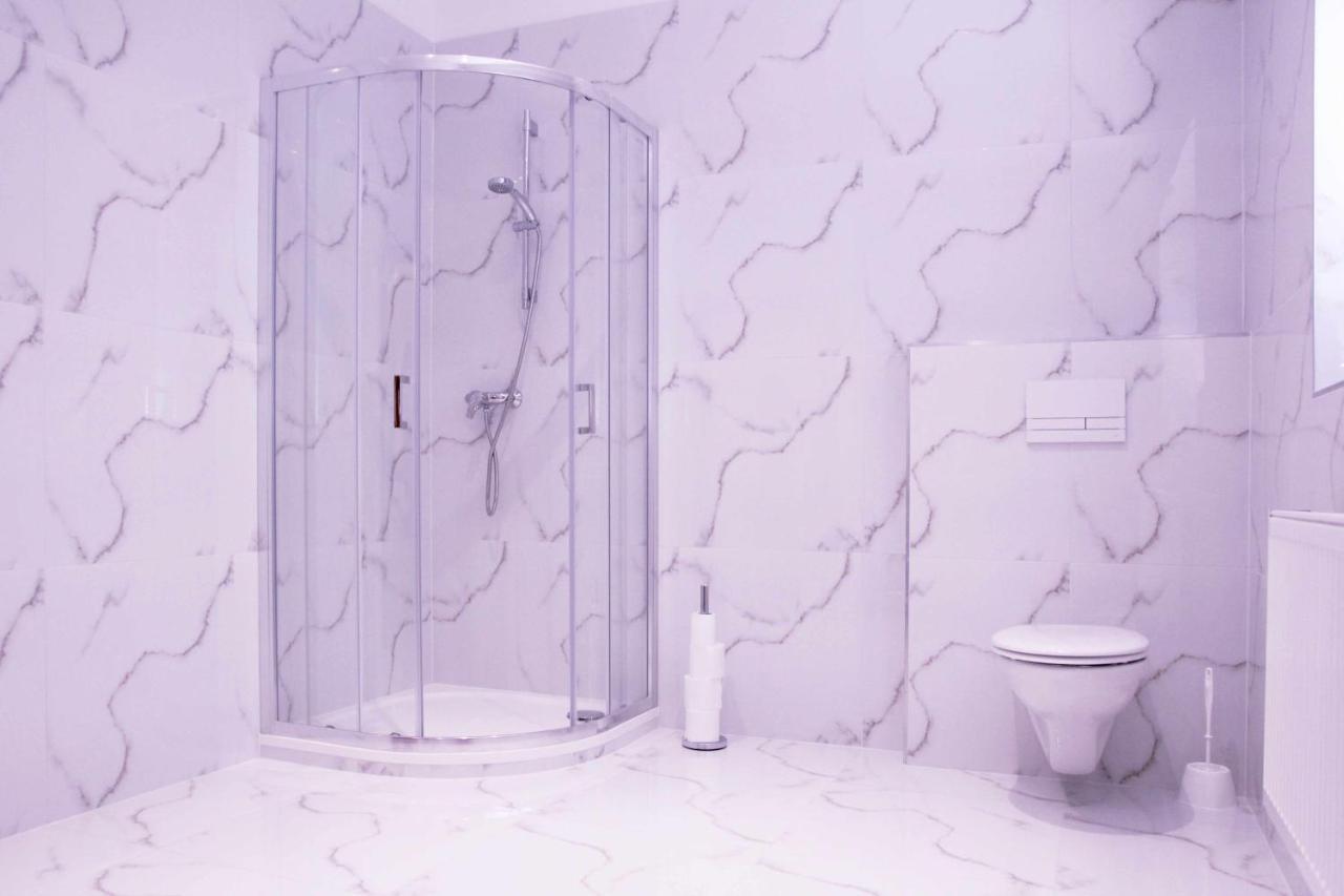 Cerny Kocour Apartment Sarovy
